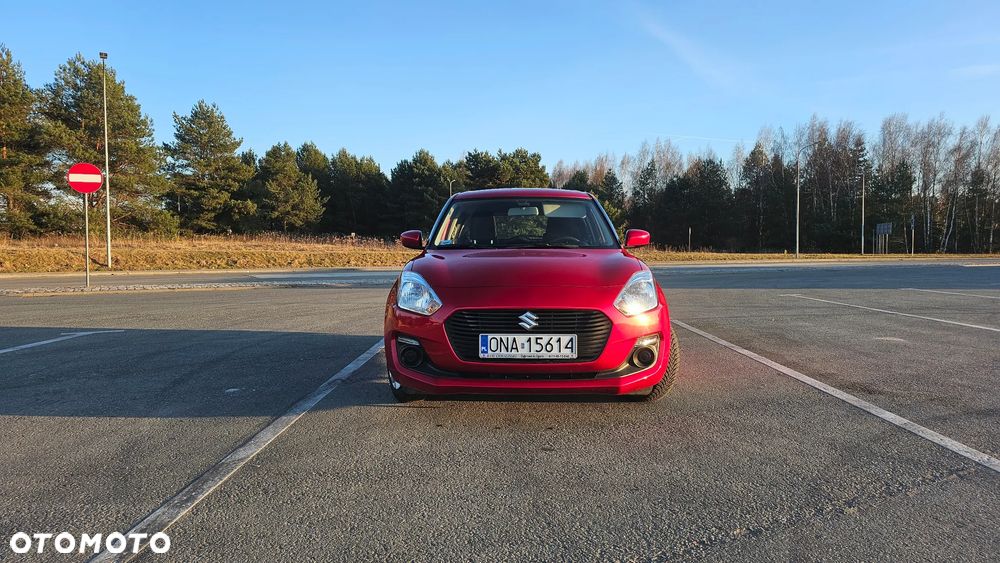 Suzuki Swift 1.2 Premium - 2
