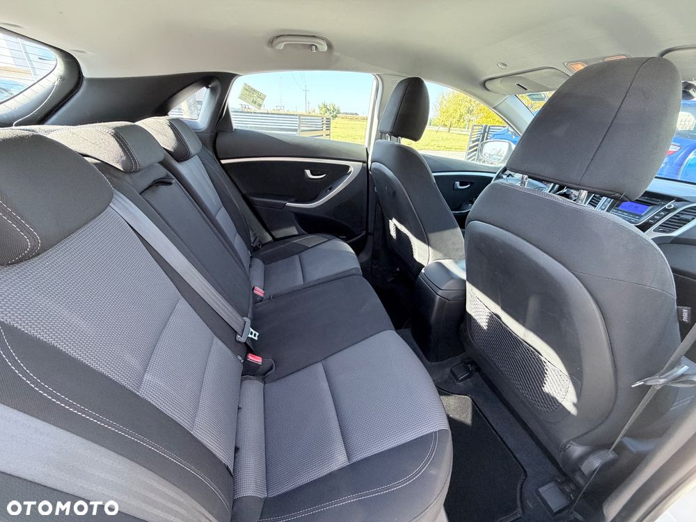Hyundai i30 1.6 CRDi BlueDrive Run - 17