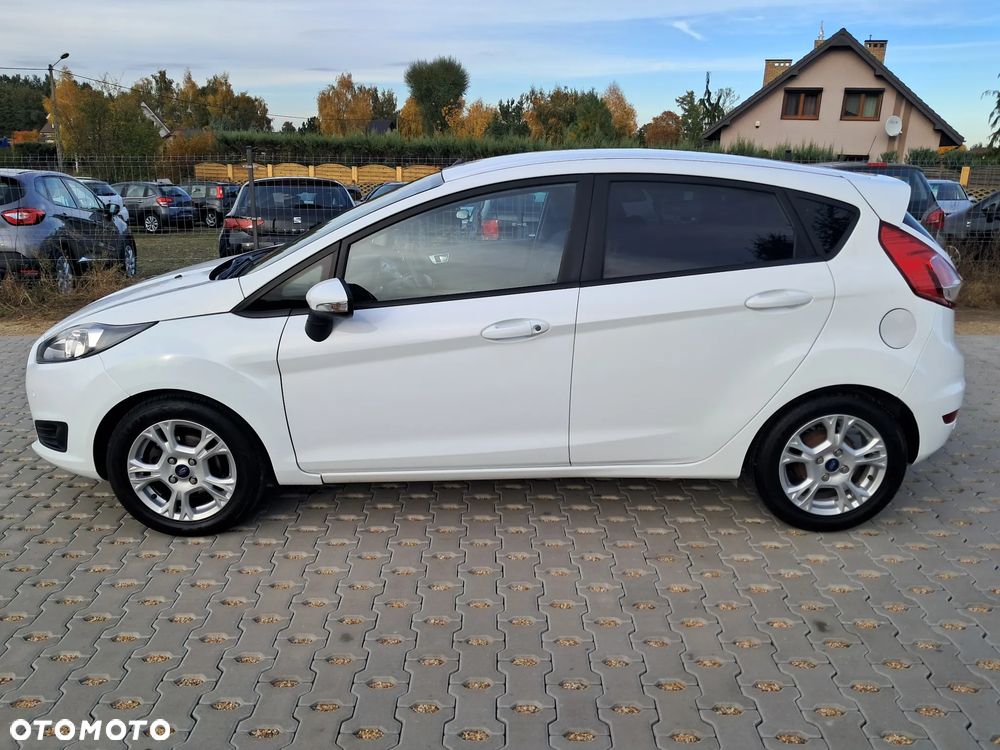 Ford Fiesta 1.6 TDCi DPF Titanium - 5