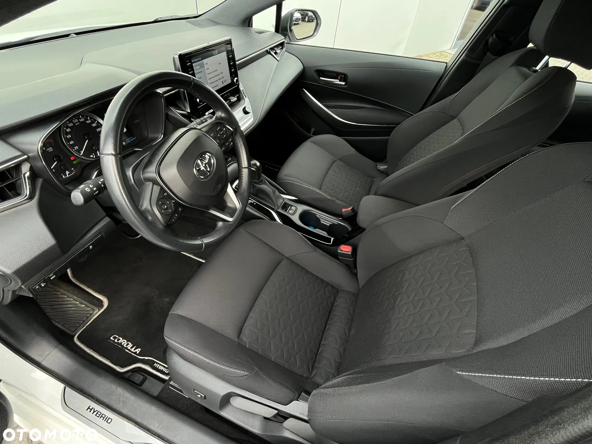 Toyota Corolla 1.8 Hybrid Comfort - 15