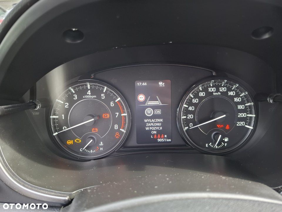 Suzuki Vitara - 8