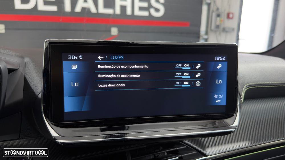 Peugeot 2008 PureTech 155 EAT8 GT - 30