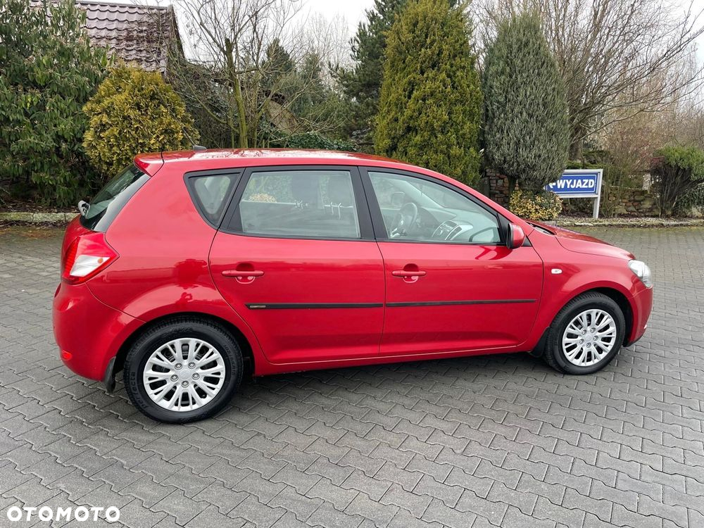 Kia Ceed Cee'd 1.4 Comfort - 9