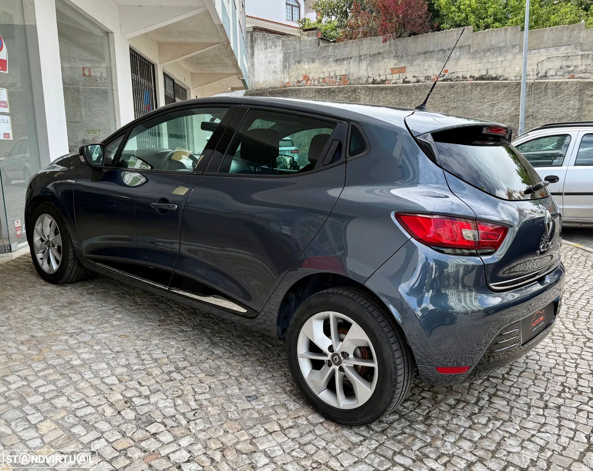 Renault Clio 0.9 TCe Limited - 6