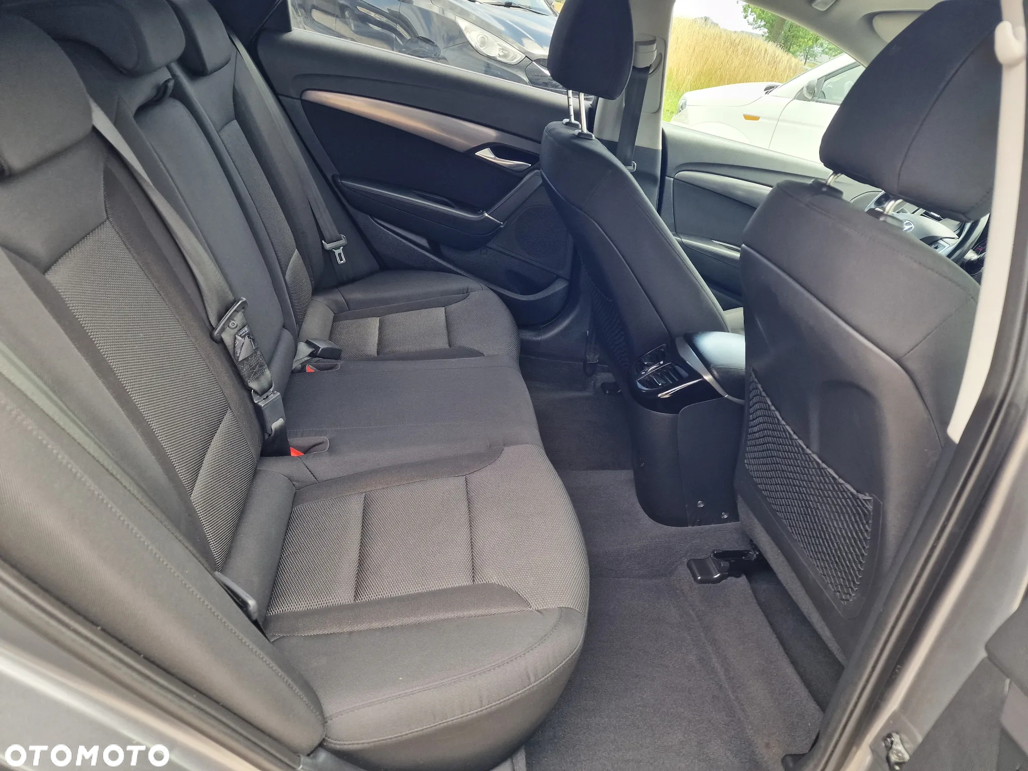 Hyundai i40 Kombi 1.7 CRDi Premium - 26