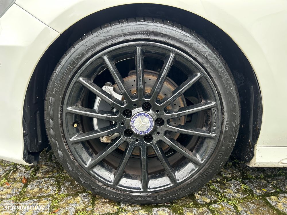 Mercedes-Benz A 180 CDI AMG Line - 25