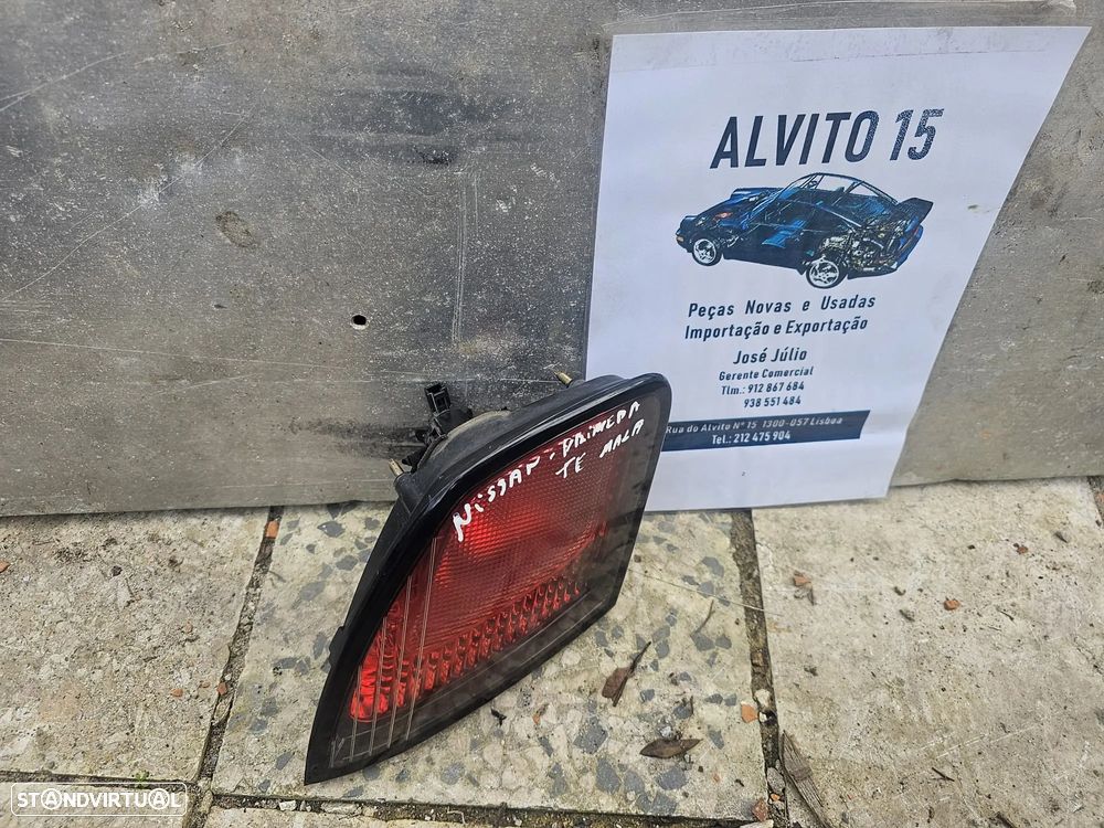 Farolin da mala Nissan Primera 2001 -  esquerdo - 2