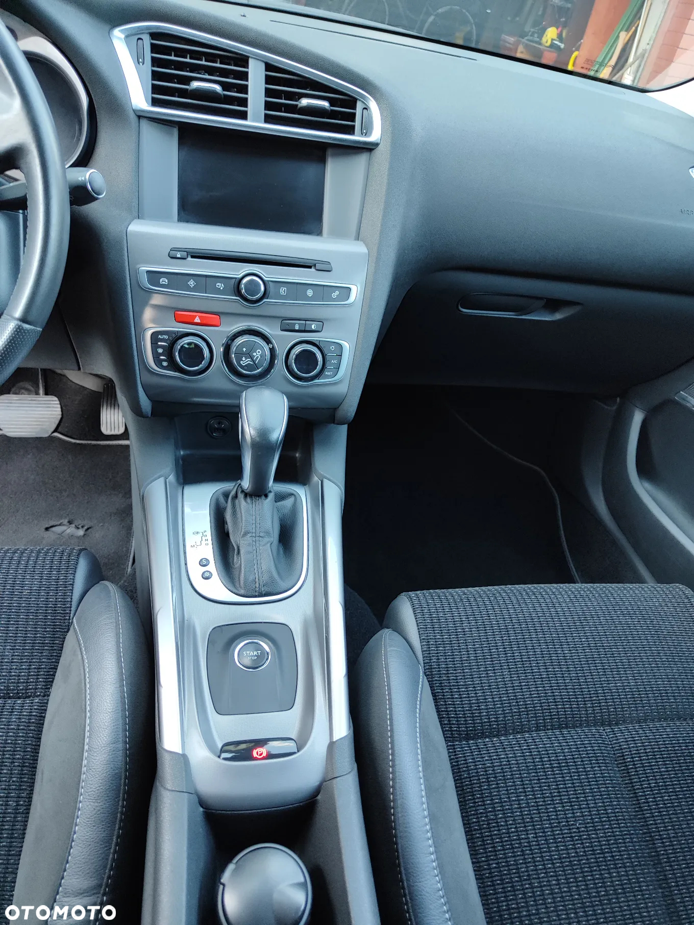 Citroën C4 1.2 PureTech Shine S&S EAT6 - 12