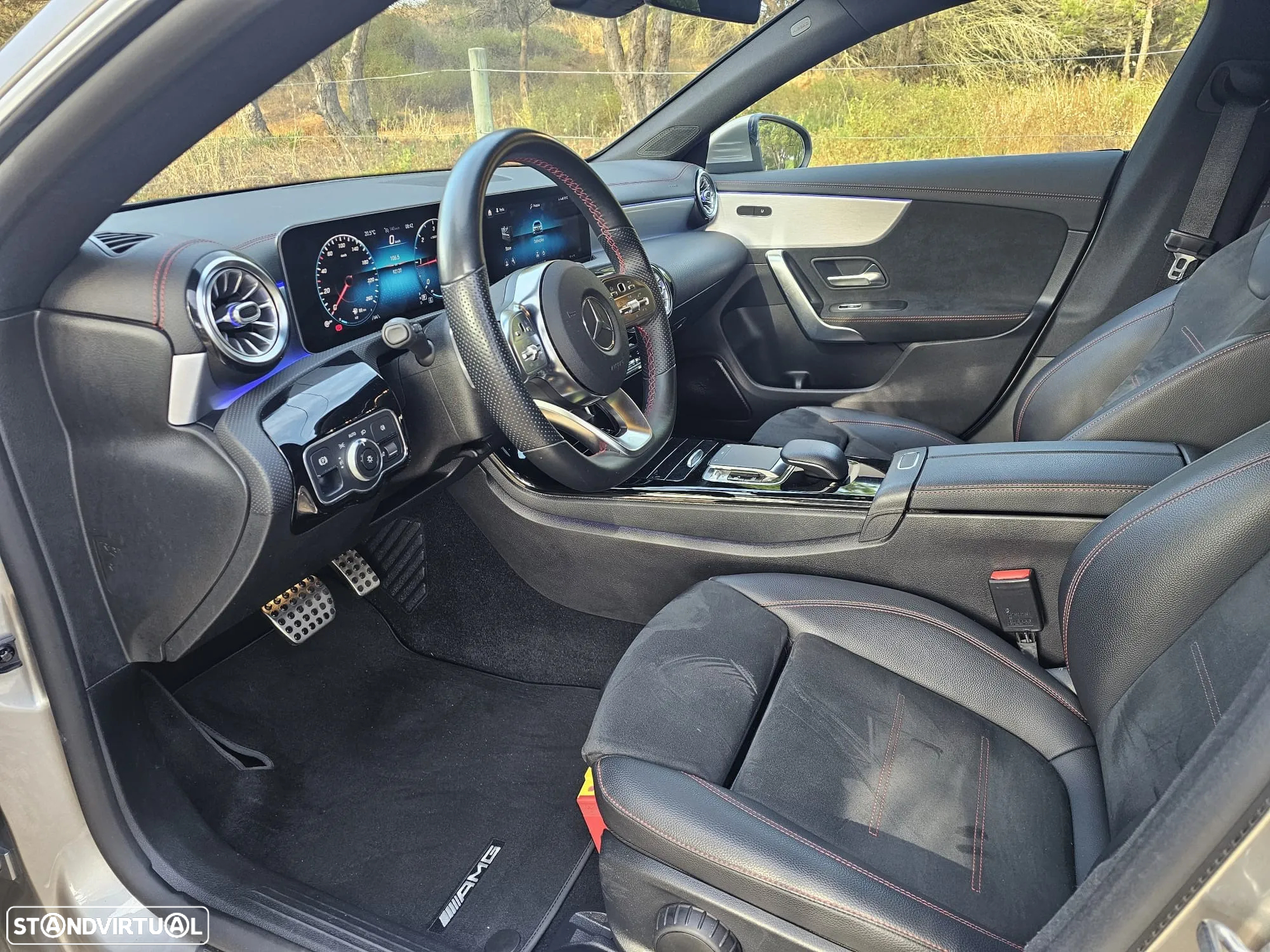 Mercedes-Benz CLA 180 d Shooting Brake 7G-DCT AMG Line - 10