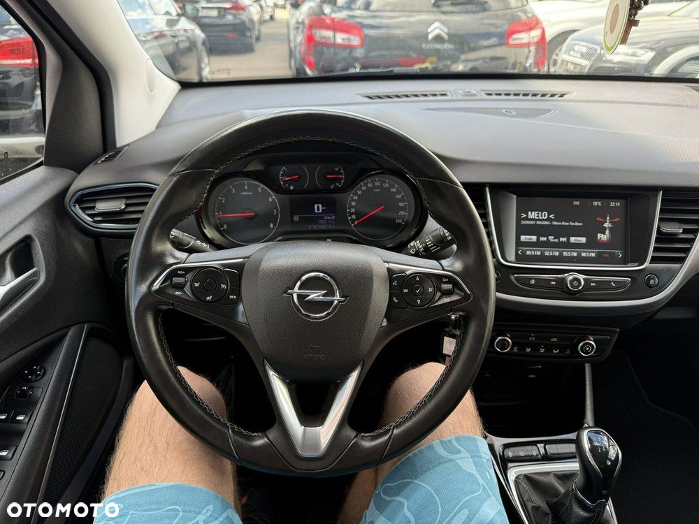 Opel Crossland X - 13