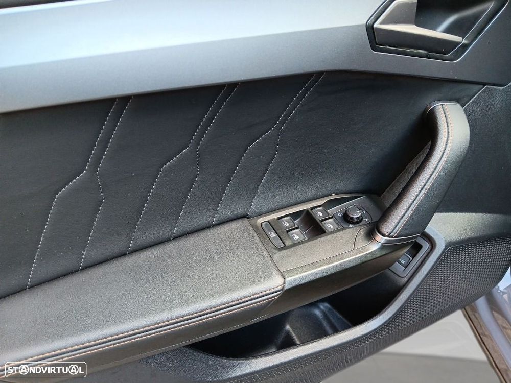 Cupra Formentor 1.4 e-Hybrid DSG VZ - 13