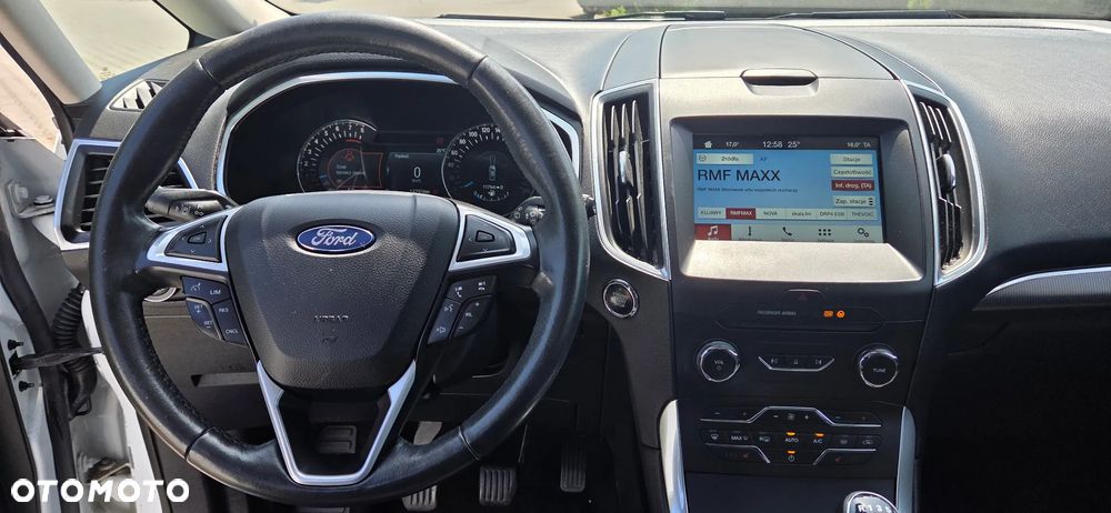 Ford S-Max 1.5 Eco Boost Start-Stopp Titanium - 12