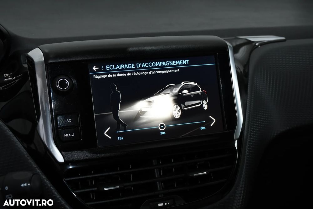 Peugeot 2008 PureTech 110 Stop&Start EAT6 GT-Line Edition - 26