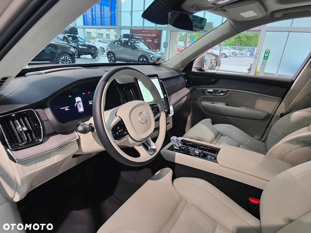 Volvo XC 90 T8 AWD Plug-In Hybrid Ultra Bright 7os - 8