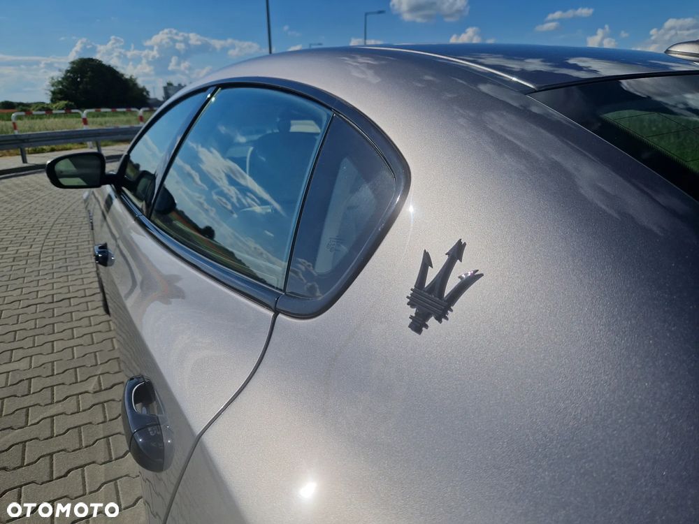 Maserati Quattroporte S Q4 - 8