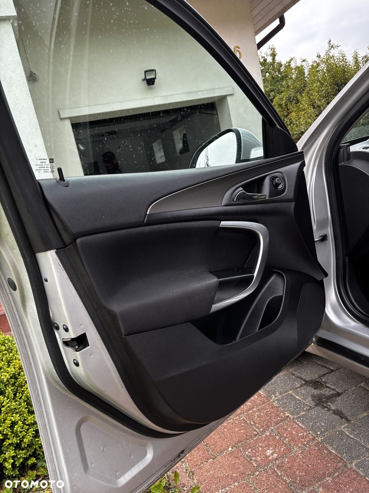 Opel Insignia 1.8 - 15