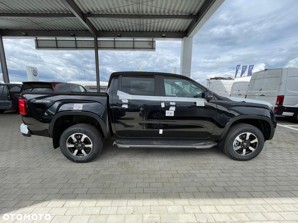 Volkswagen Amarok 3.0 V6 TDi 4MOTION Style - 6