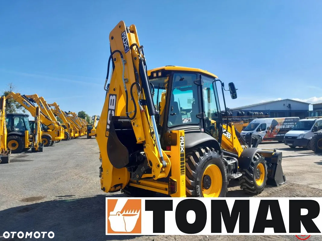 JCB 3CX - 9