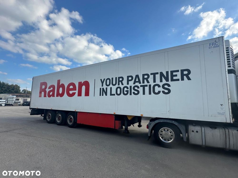 Schmitz Cargobull SKO 24 - 1