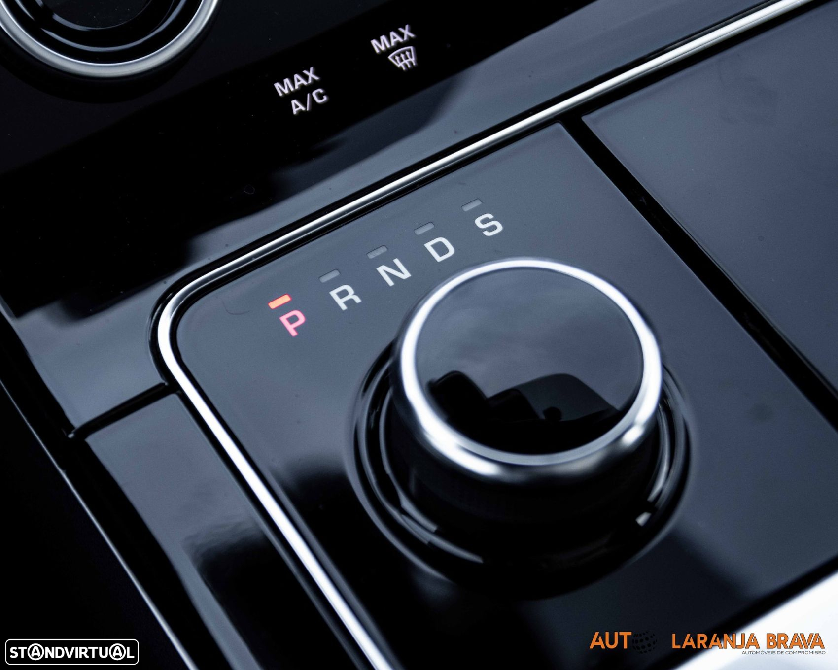 Land Rover Range Rover Velar 2.0 D R-Dynamic S - 28