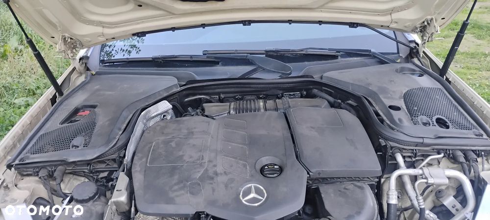 Mercedes-Benz Klasa E 200 d 9G-TRONIC - 4