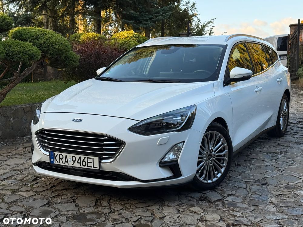 Ford Focus 1.5 EcoBlue Start-Stopp-System TITANIUM - 2