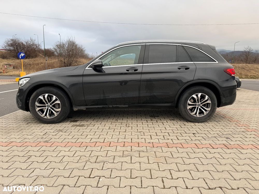 Mercedes-Benz GLC 220 d 4MATIC 9G-TRONIC AMG Line - 8