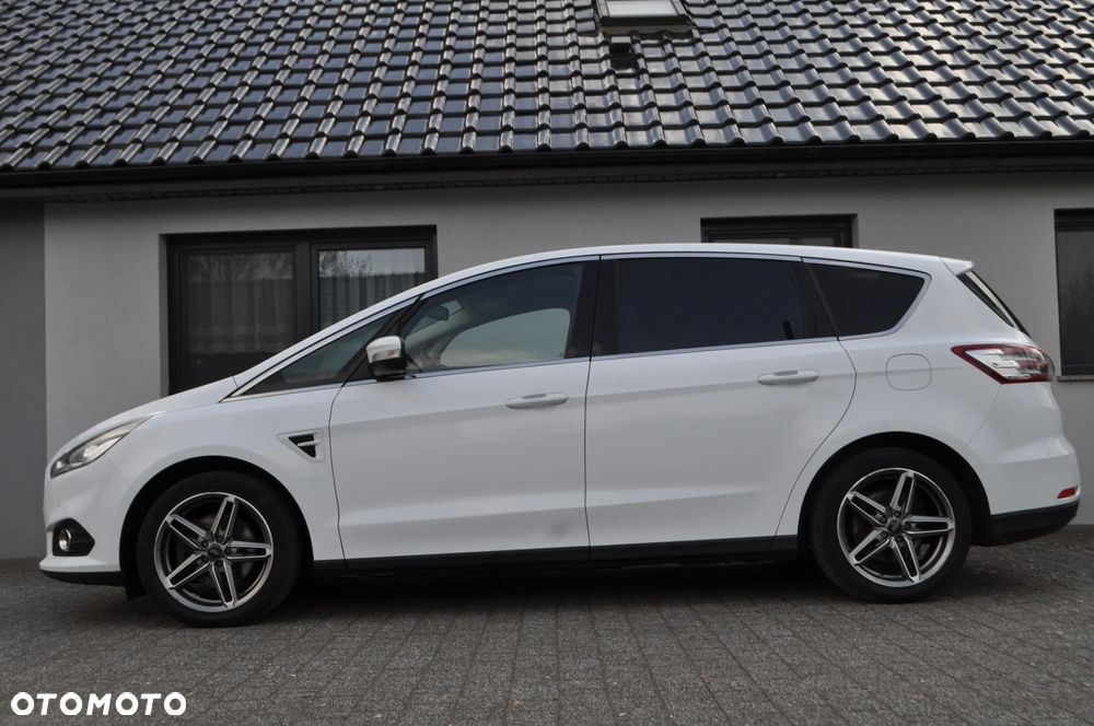 Ford S-Max 2.0 TDCi Titanium - 4
