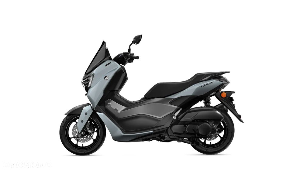 Yamaha NMAX - 11