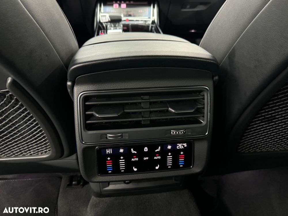 Audi Q8 55 TFSI quattro Tiptronic MHEV - 15