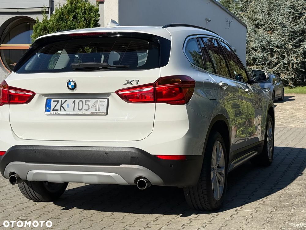 BMW X1 - 10