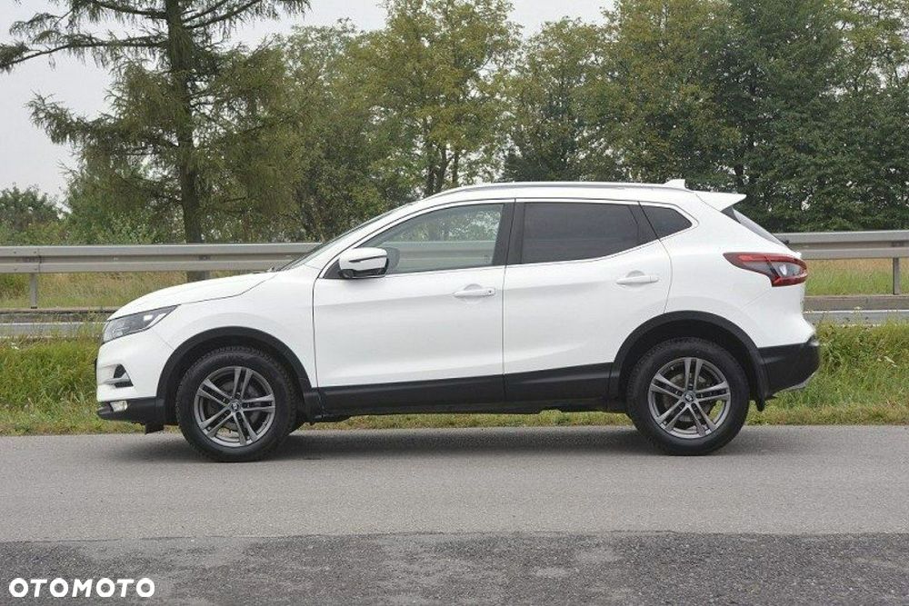 Nissan Qashqai 1.3 DIG-T DCT N-CONNECTA - 4