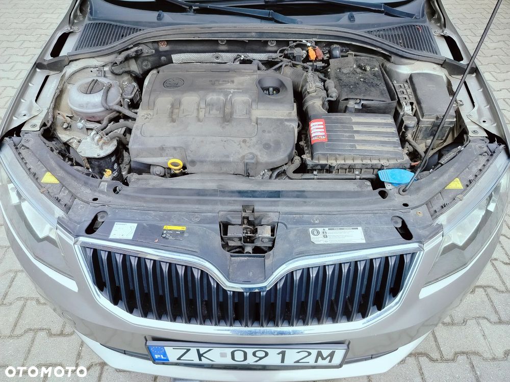 Skoda Octavia 1.6 TDI DPF DSG Active - 31