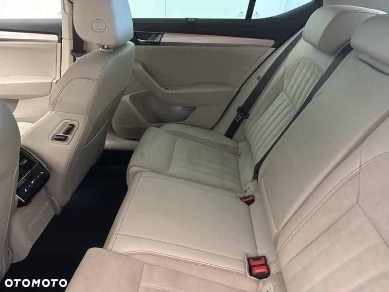 Skoda Superb 2.0 TSI Style DSG - 22