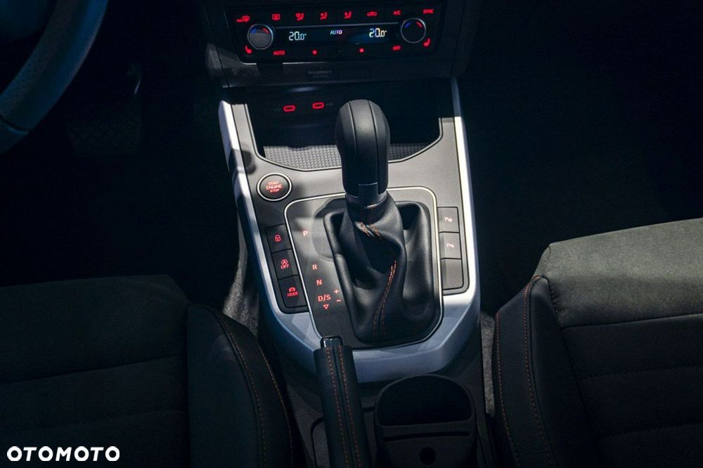 Seat Arona - 15
