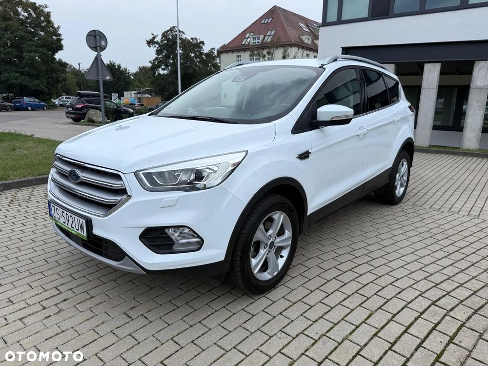 Ford Kuga 1.5 EcoBoost FWD Titanium - 6