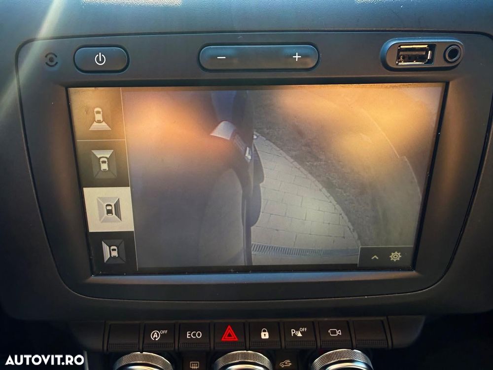 Dacia Duster ECO-G 100 Prestige Plus - 38