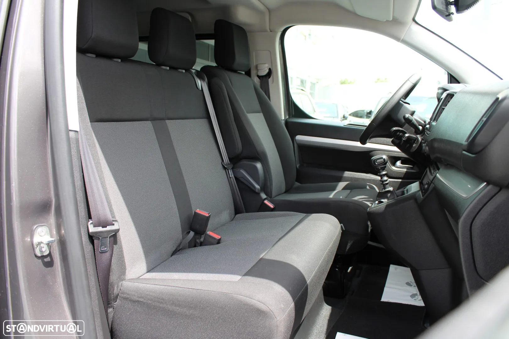 Peugeot Traveller 1.5 BlueHDi L2H1 Active Standard - 17