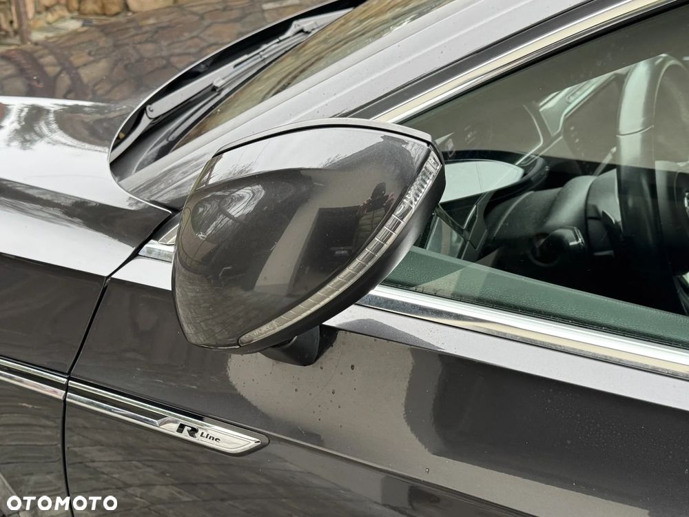 Volkswagen Arteon 2.0 TDI SCR R-Line DSG - 23