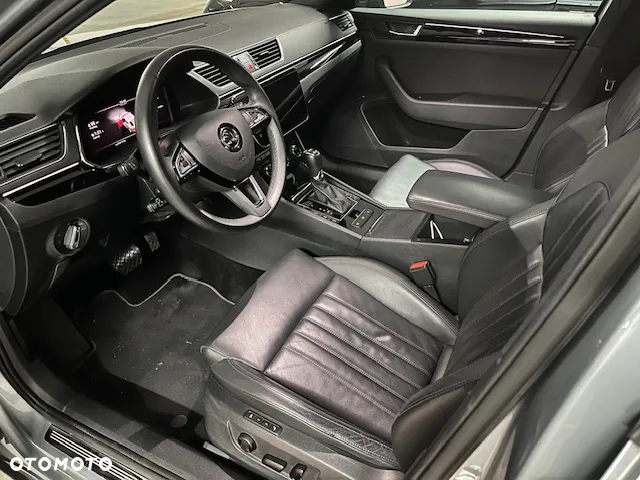 Skoda Superb 2.0 TSI 4x4 L&K DSG - 8