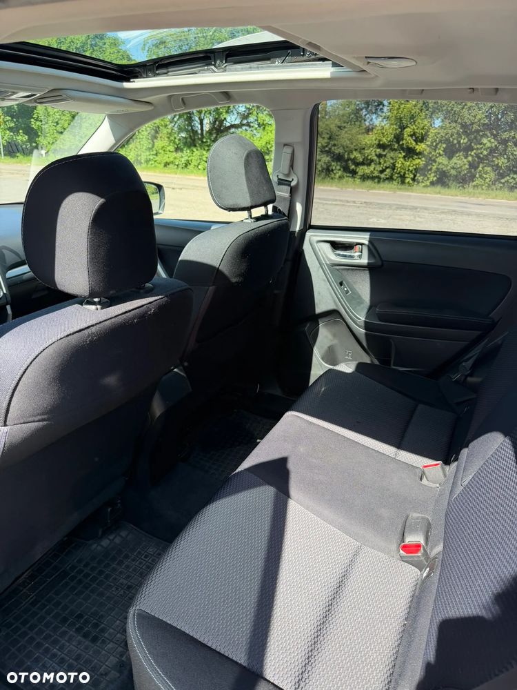 Subaru Forester 2.0D Exclusive - 11
