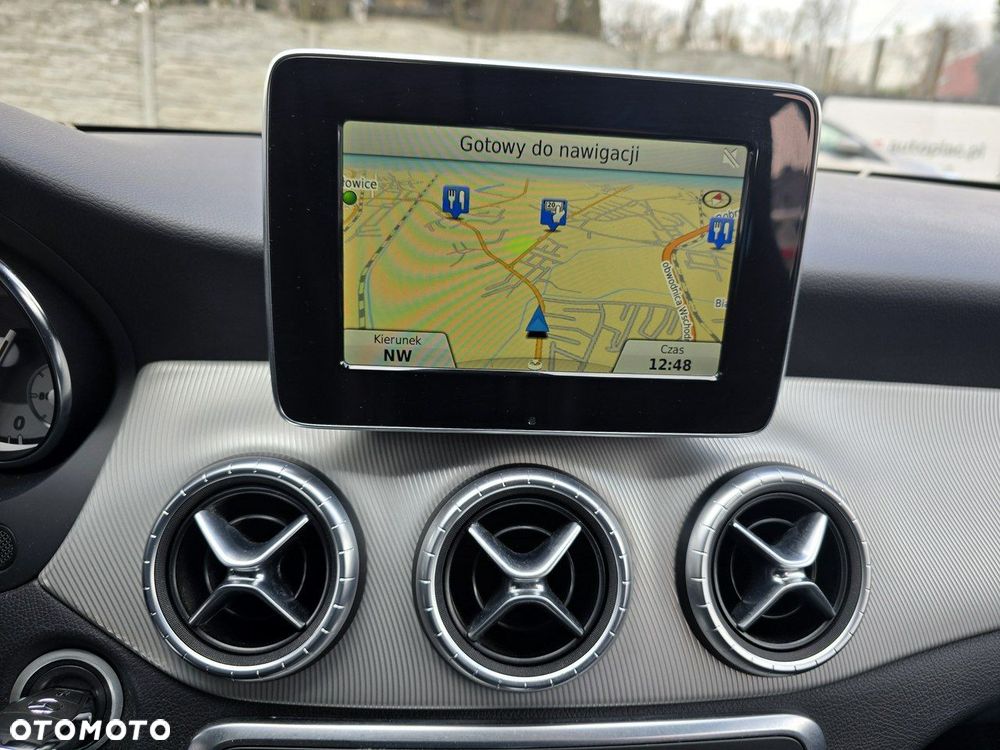 Mercedes-Benz CLA - 20