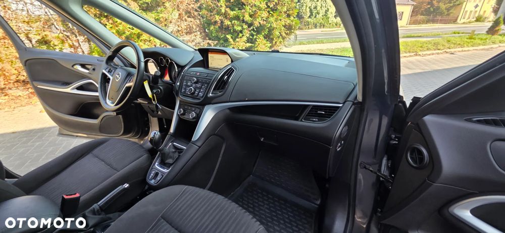 Opel Zafira Tourer 1.4 Turbo Selection - 37