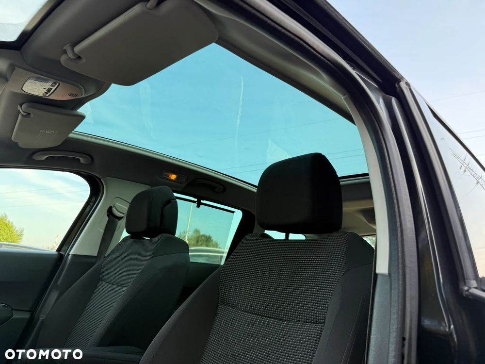 Peugeot 5008 1.6 HDi Access 7os - 34