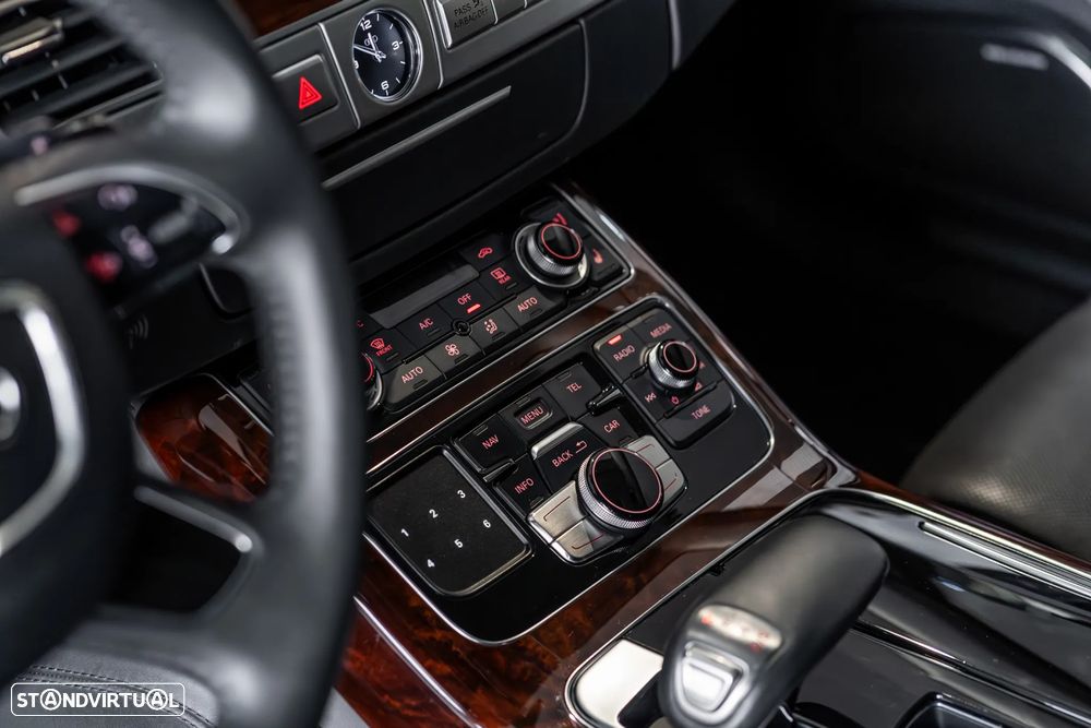 Audi A8 2.0 TFSi Hybrid Tiptronic - 17