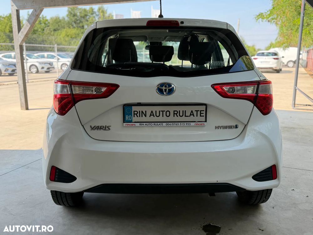 Toyota Yaris - 7