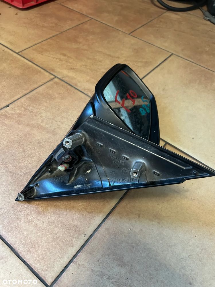 LUSTERKO BMW F10 F11 LEWE EUROPA 5PIN - 3