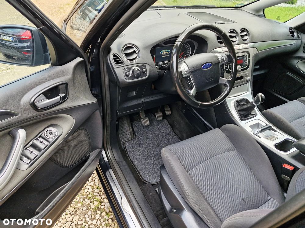 Ford S-Max 2.0 Viva - 21
