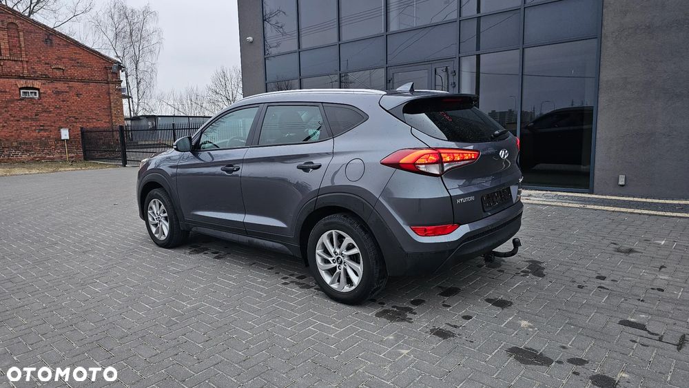 Hyundai Tucson blue 1.6 GDi 2WD Navi - 24