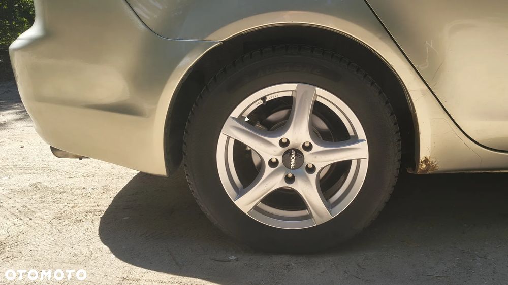 Mitsubishi Lancer 1.8 Invite - 7